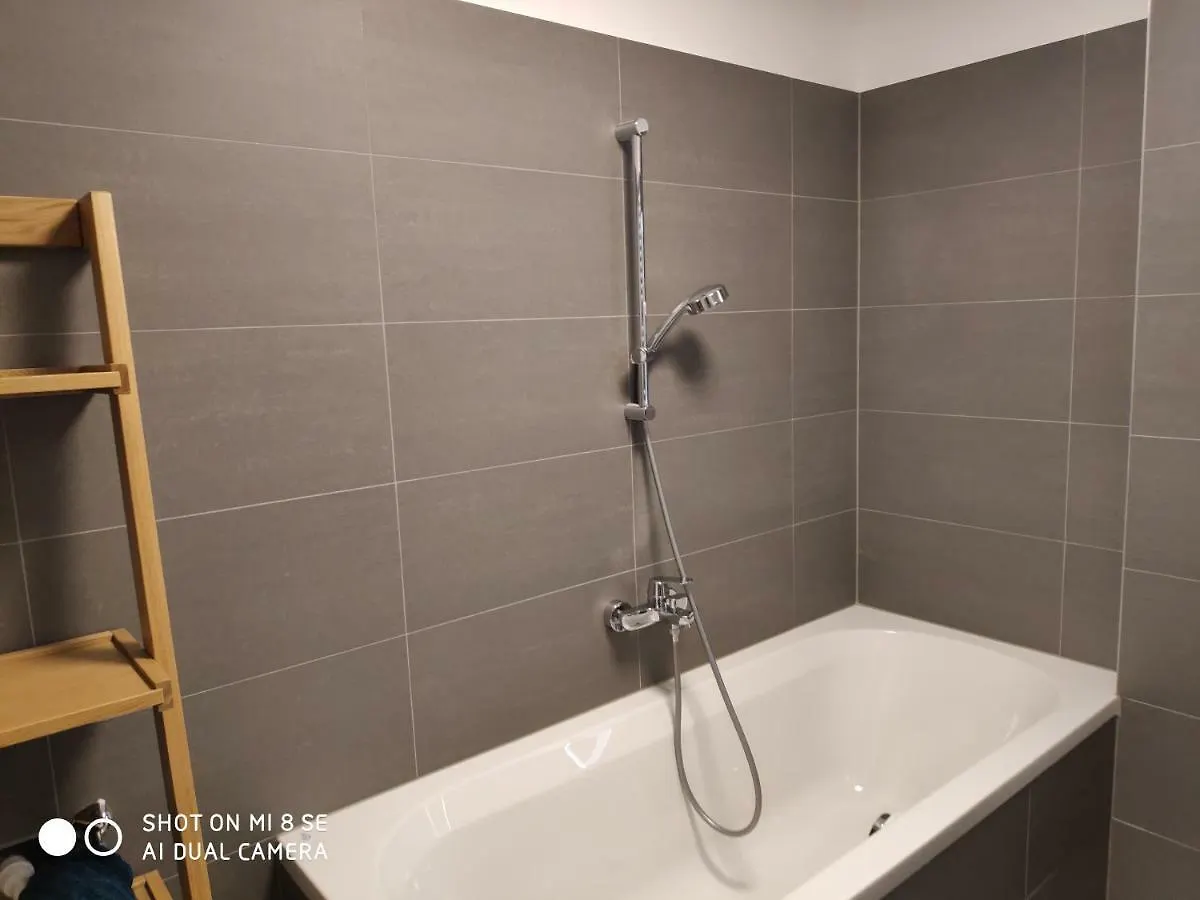 Daire City Appartement Wien-Schwechat